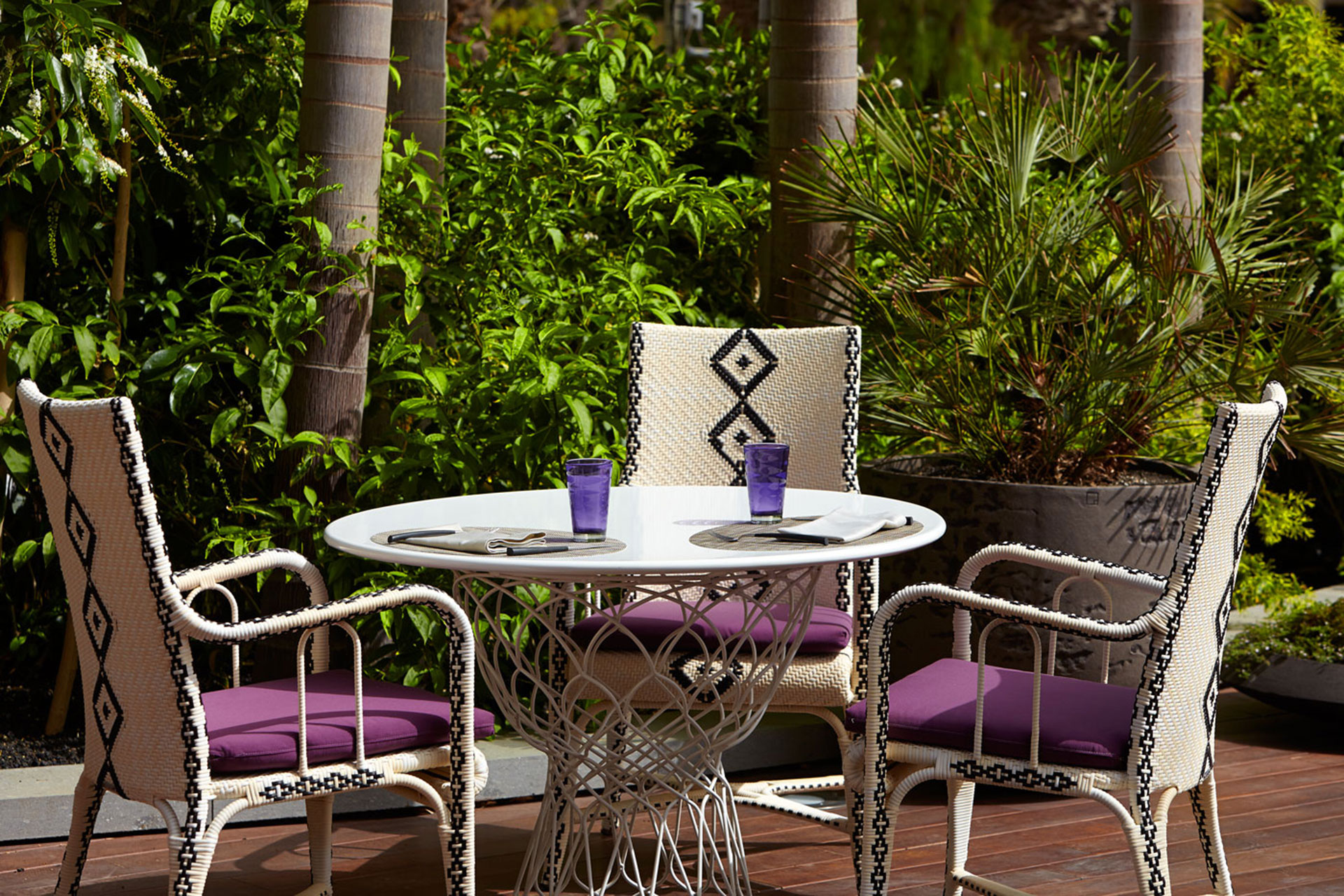 Bohemia-Hotel-Gran-Canaria-Hotel-Sapphire-Pool-Bar-05.jpg